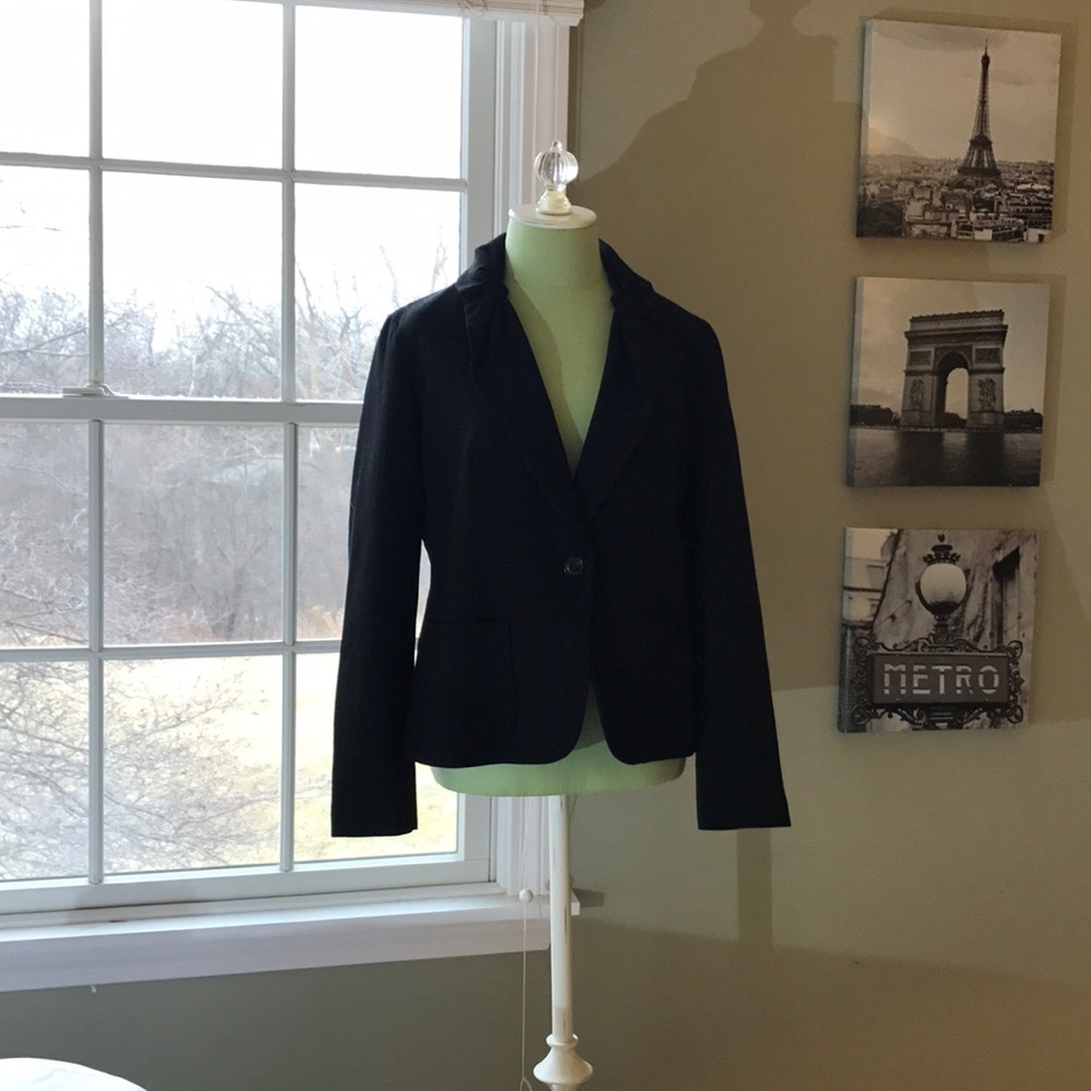 Black coat